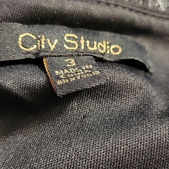 BRAND NEW CITY STUDIOS JUNIORS EMBELLISHED MESH FIT AND FLARE DRESS - Picture 11 of 12